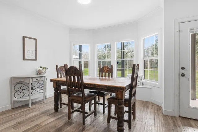 $550,000 | 20407 Deer Run Road, Damon, TX 77430