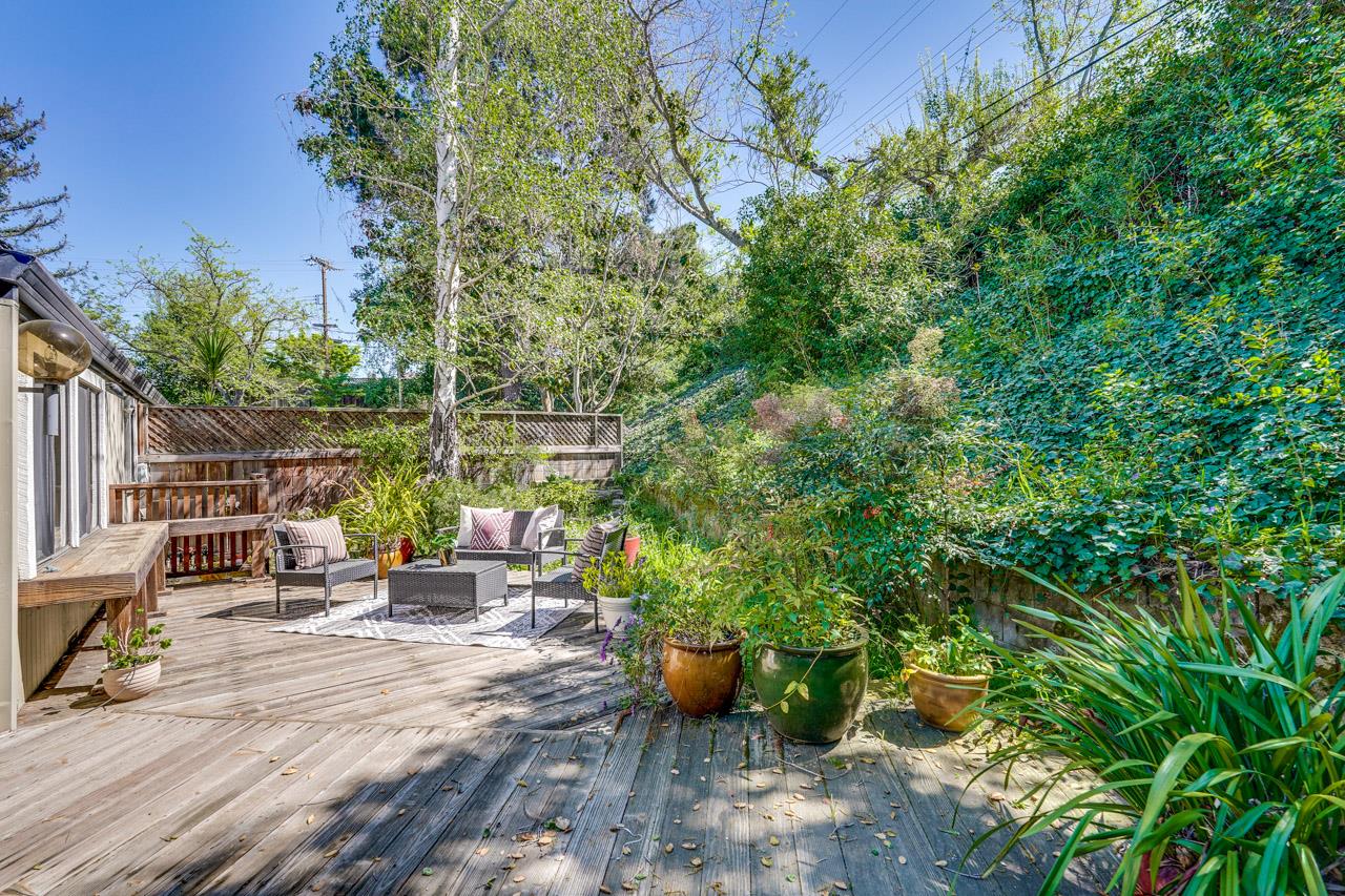 889 Rattan Terrace Sunnyvale, CA 94086 - Photo 5 of 50