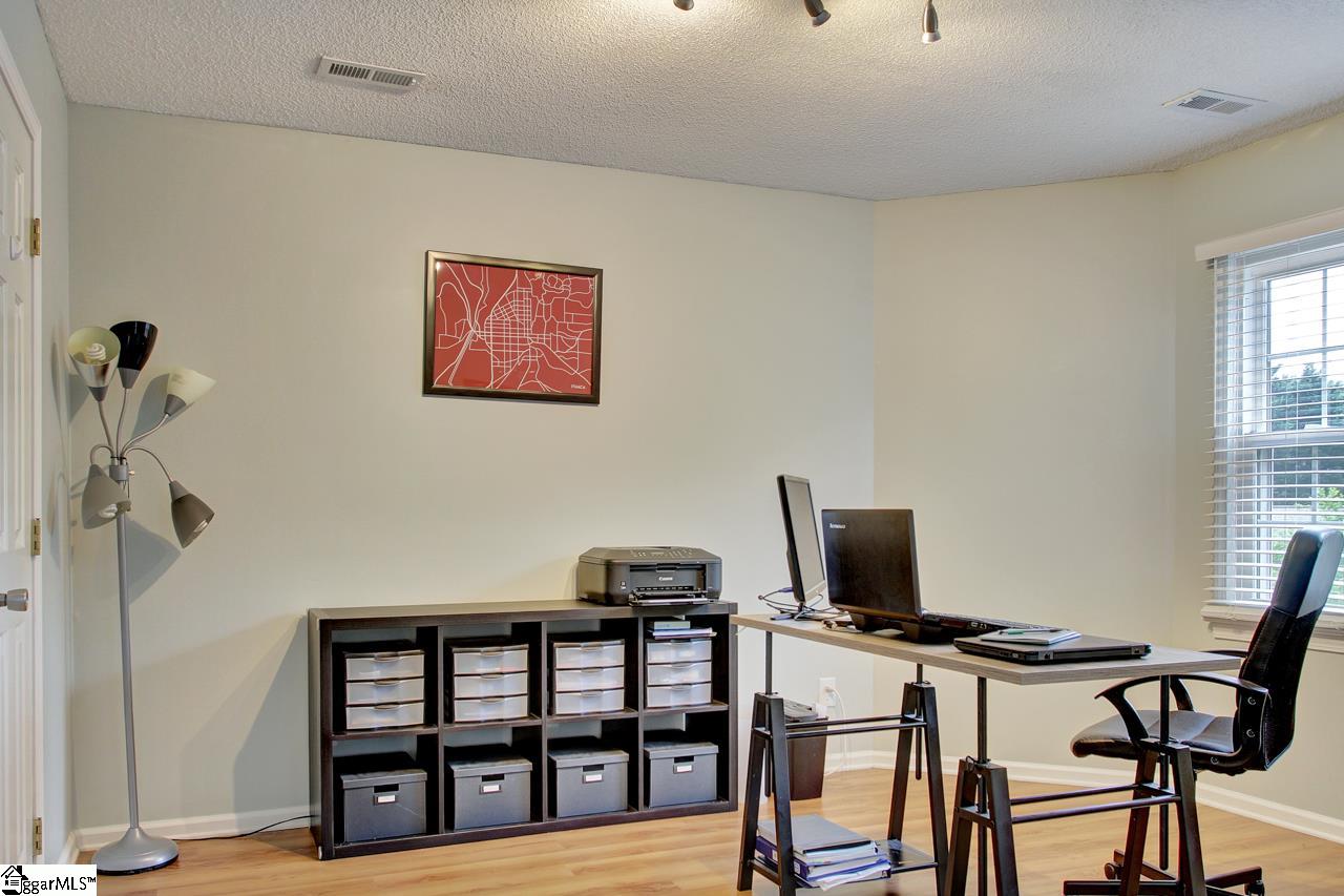 221 Cross Field Road Greenville, SC 29607 - Photo 19 of 28 Gallery Image 19
