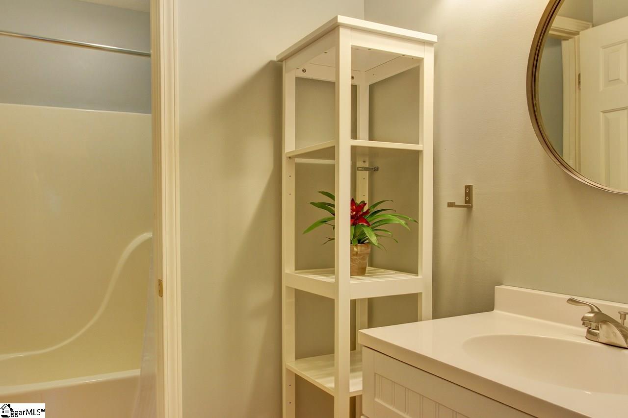 221 Cross Field Road Greenville, SC 29607 - Photo 20 of 28 Gallery Image 20