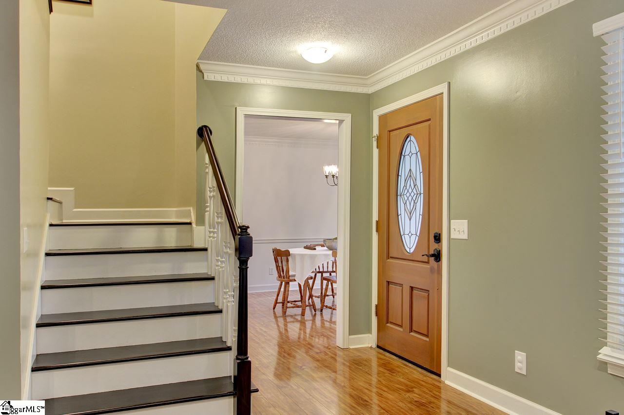 221 Cross Field Road Greenville, SC 29607 - Photo 3 of 28 Gallery Image 3