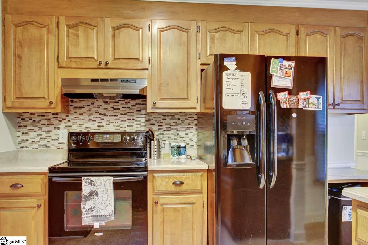 221 Cross Field Road Greenville, SC 29607 - Photo 5 of 28 Gallery Image 5