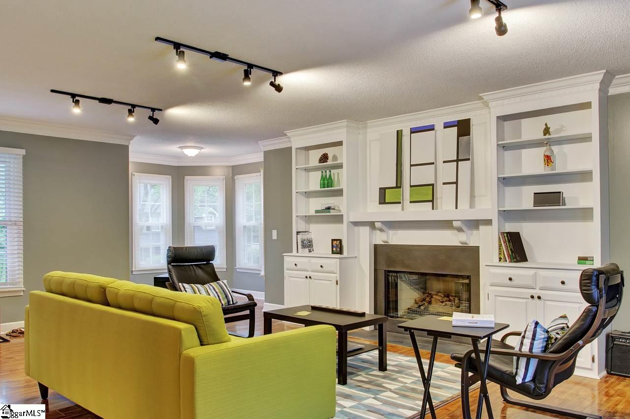 221 Cross Field Road Greenville, SC 29607 - Photo 9 of 28 Gallery Image 9