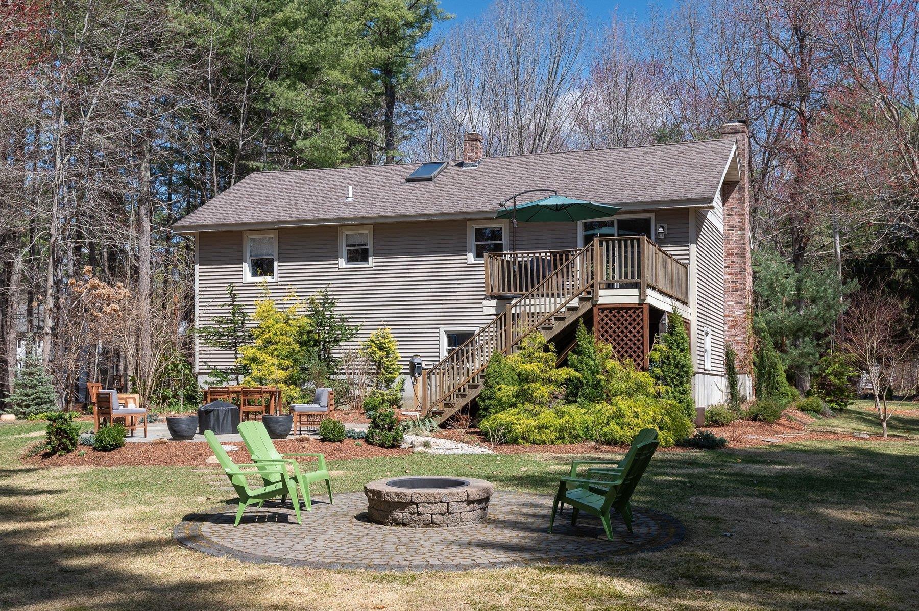 47 River Road Stratham, NH 03885 - Photo 25 of 40