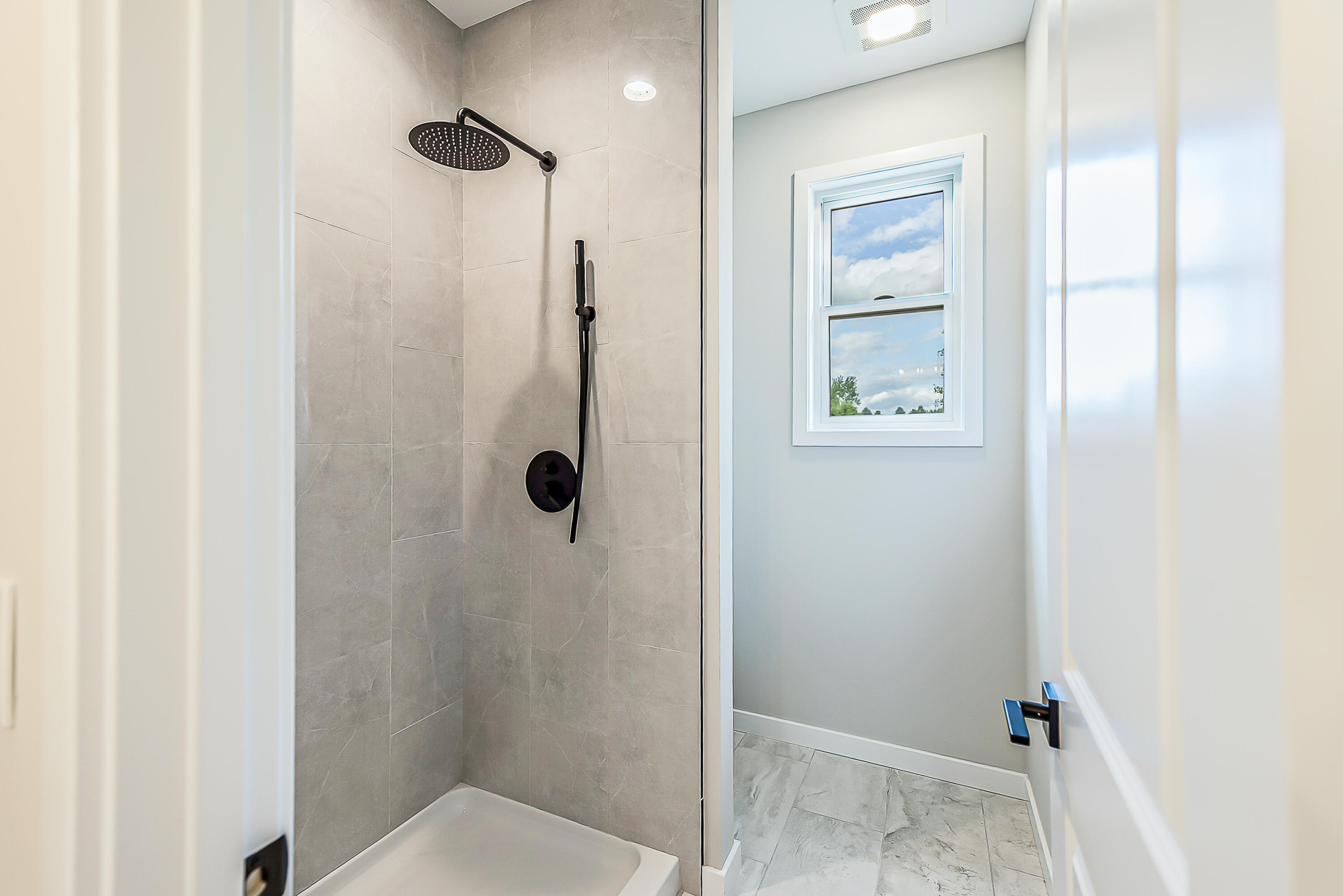 9758 Iosco Ridge Drive Gregory, MI 48137 - Photo 17 of 48 DSC_6380