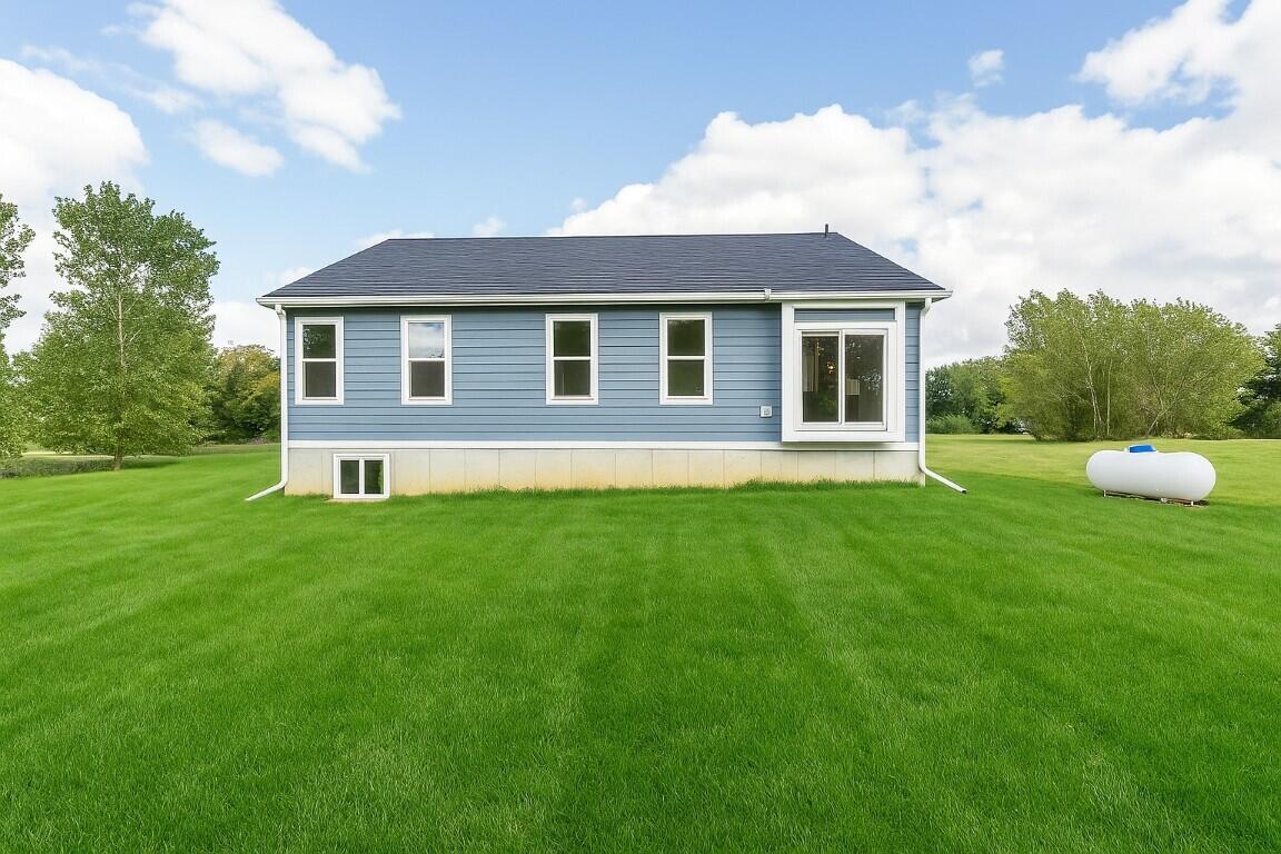 9758 Iosco Ridge Drive Gregory, MI 48137 - Photo 2 of 9 Exterior BACKYARD 9758 Iosco Ridge (Medi