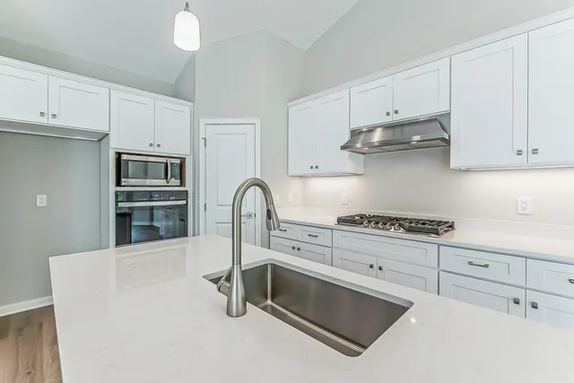 $389,995 | 9758 Iosco Ridge Drive, Gregory, MI 48137