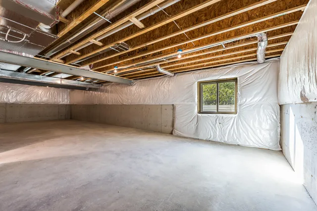 $389,995 | 9758 Iosco Ridge Drive, Gregory, MI 48137