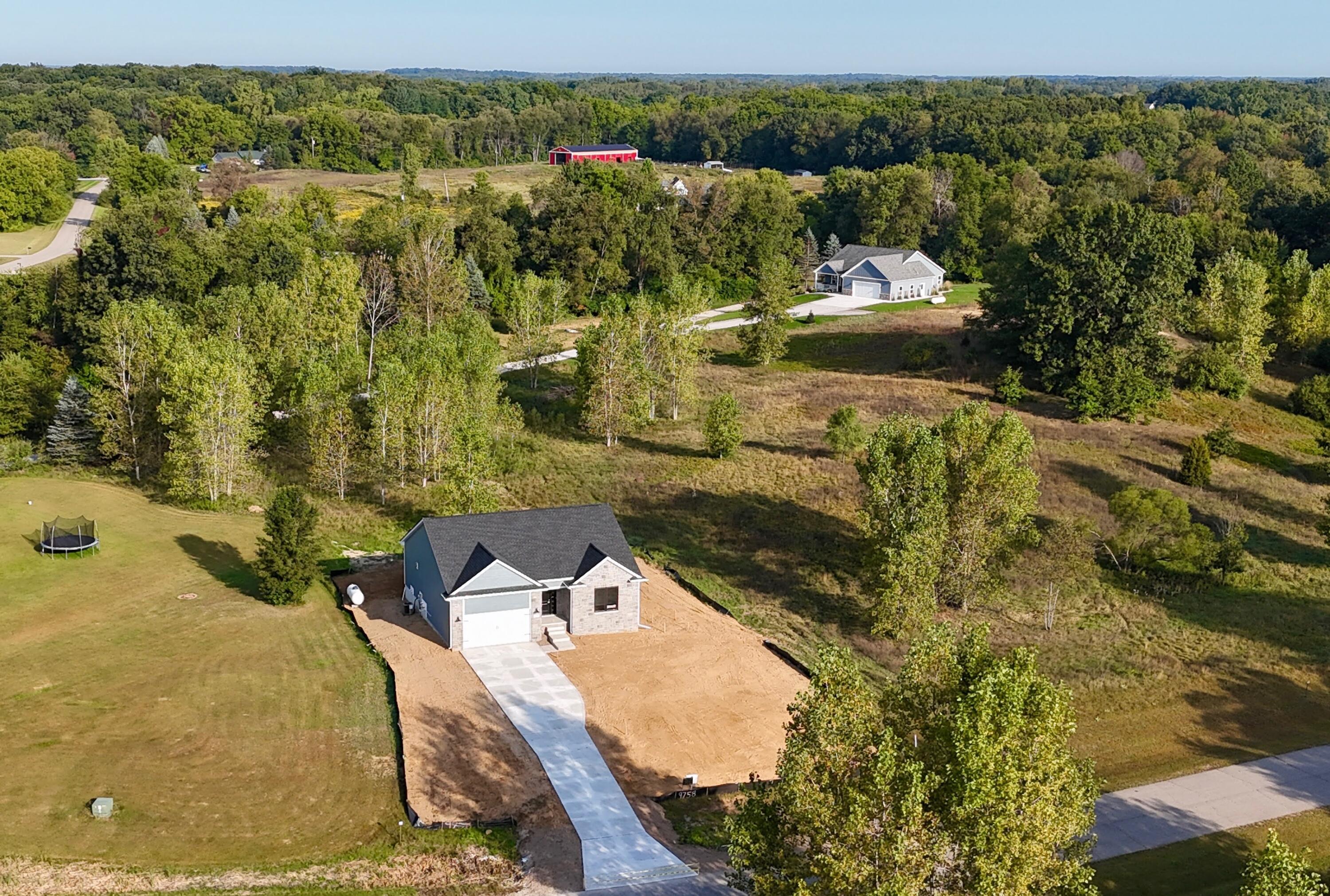 9758 Iosco Ridge Drive Gregory, MI 48137 - Photo 47 of 48 dji_fly_20250909_091504_0683_17574241065