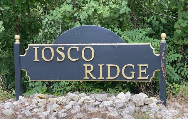 $389,995 | 9758 Iosco Ridge Drive, Gregory, MI 48137