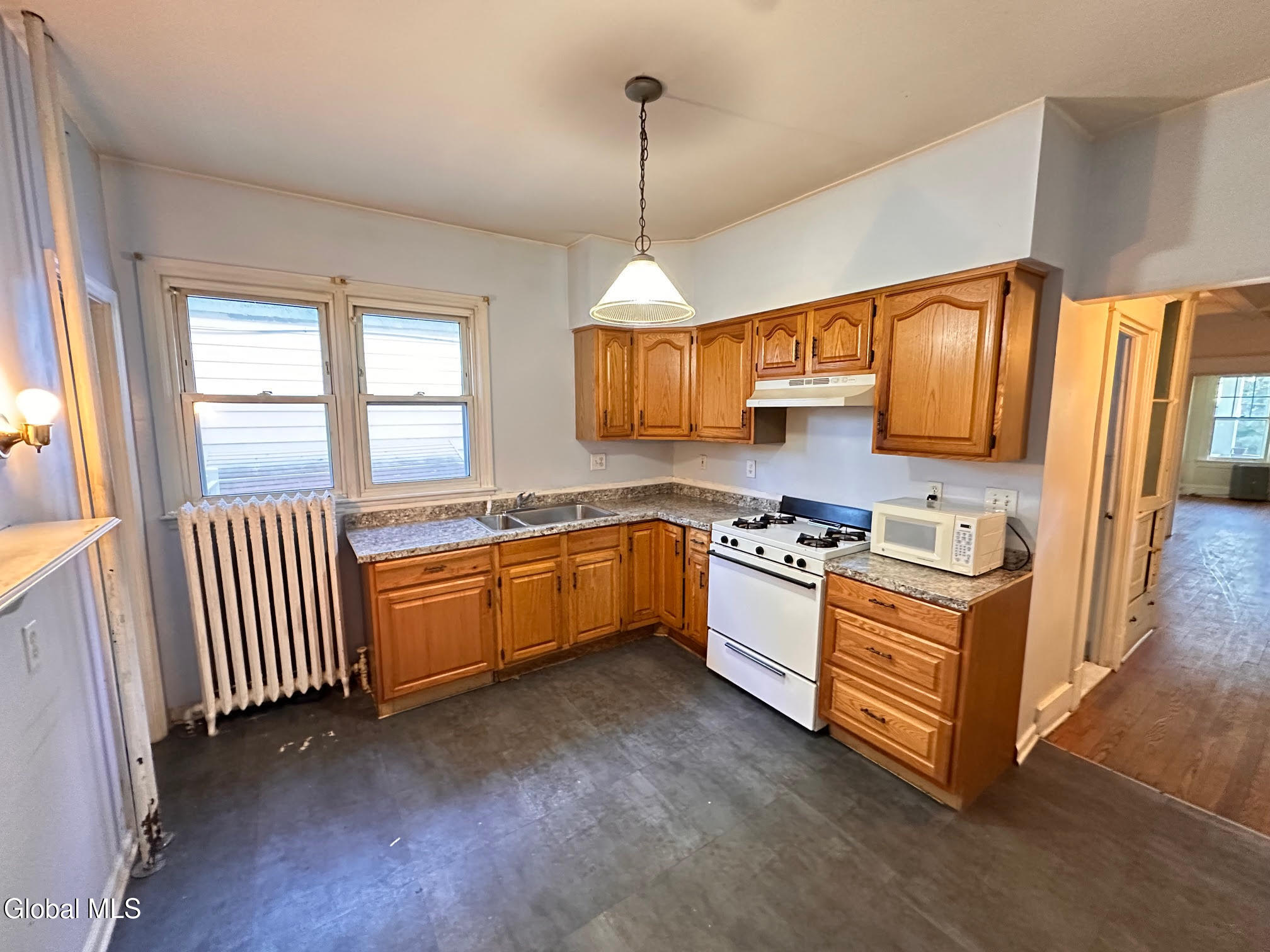 864 Myrtle Avenue, Unit 1 Albany, NY 12208 - Photo 16 of 19 21414124