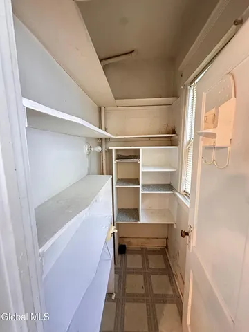 $1,750 | 864 Myrtle Avenue, Unit 1, Albany, NY 12208