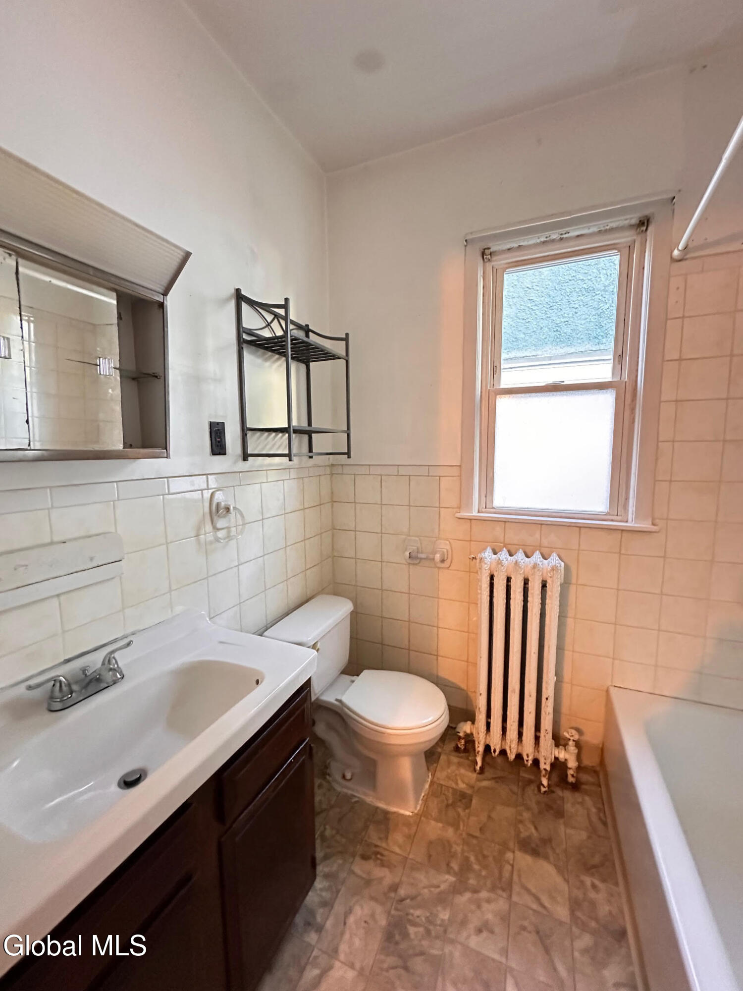 864 Myrtle Avenue, Unit 1 Albany, NY 12208 - Photo 19 of 19 241241