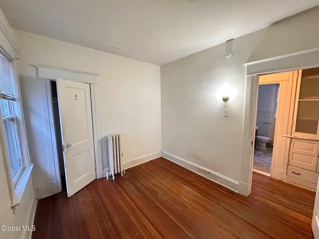 $1,750 | 864 Myrtle Avenue, Unit 1, Albany, NY 12208