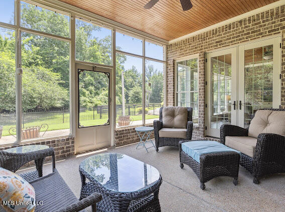 1480 Southern Rdg Trail Olive Branch, MS 38654 - Photo 73 of 81 Screened in patio
