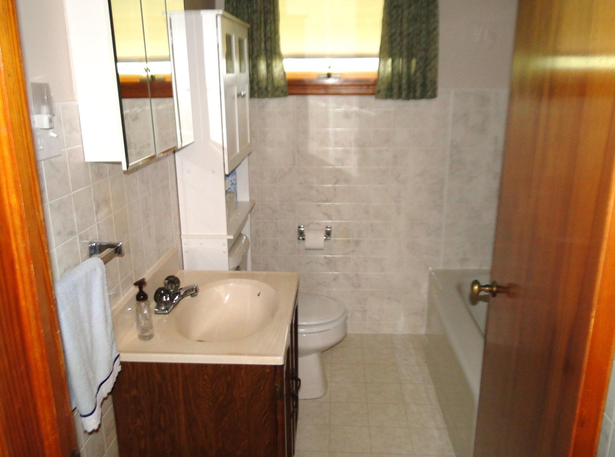 27740 Risch Road Rockbridge, OH 43149 - Photo 5 of 14 Gallery Image 5