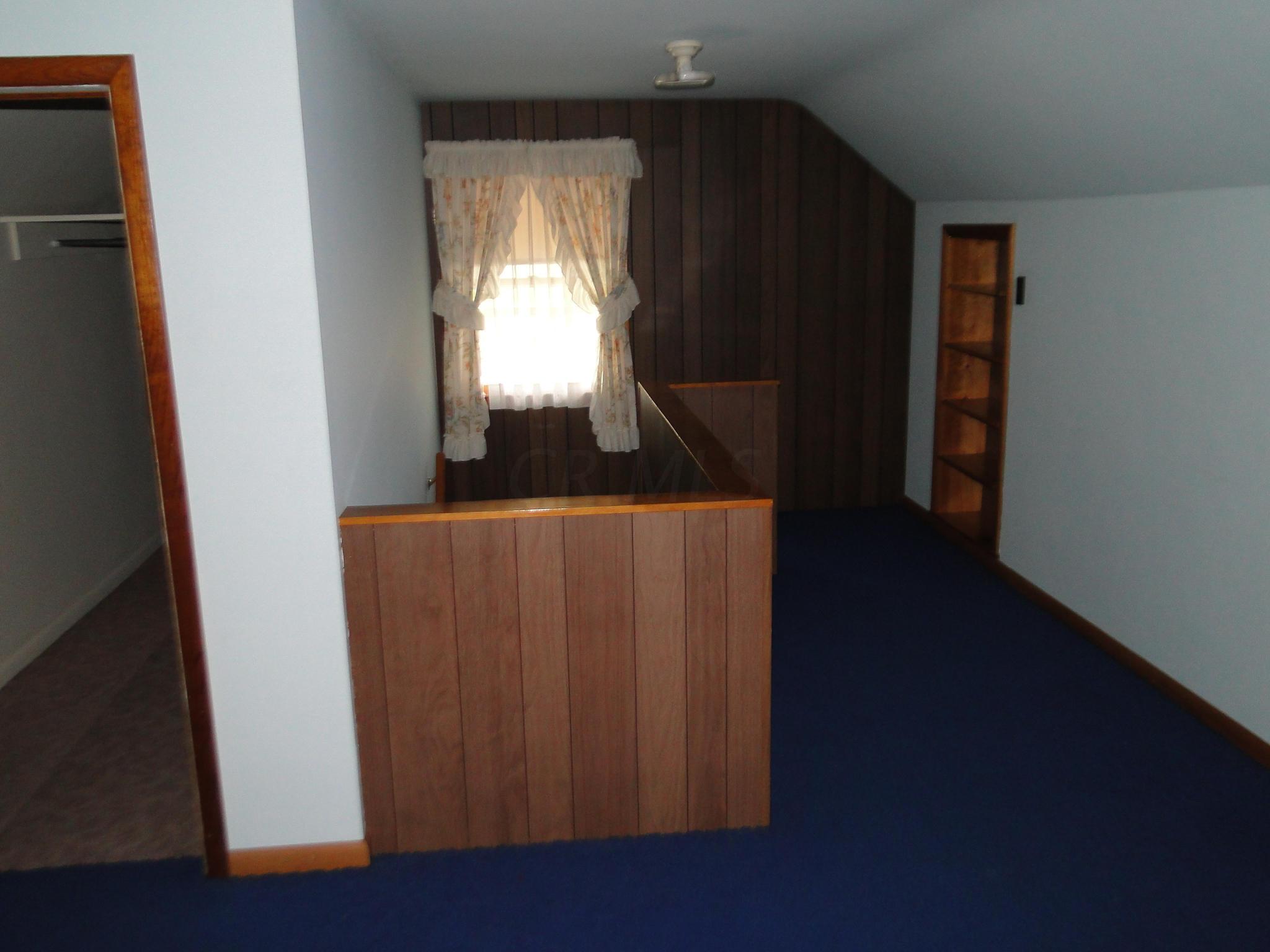 27740 Risch Road Rockbridge, OH 43149 - Photo 9 of 14 Gallery Image 9
