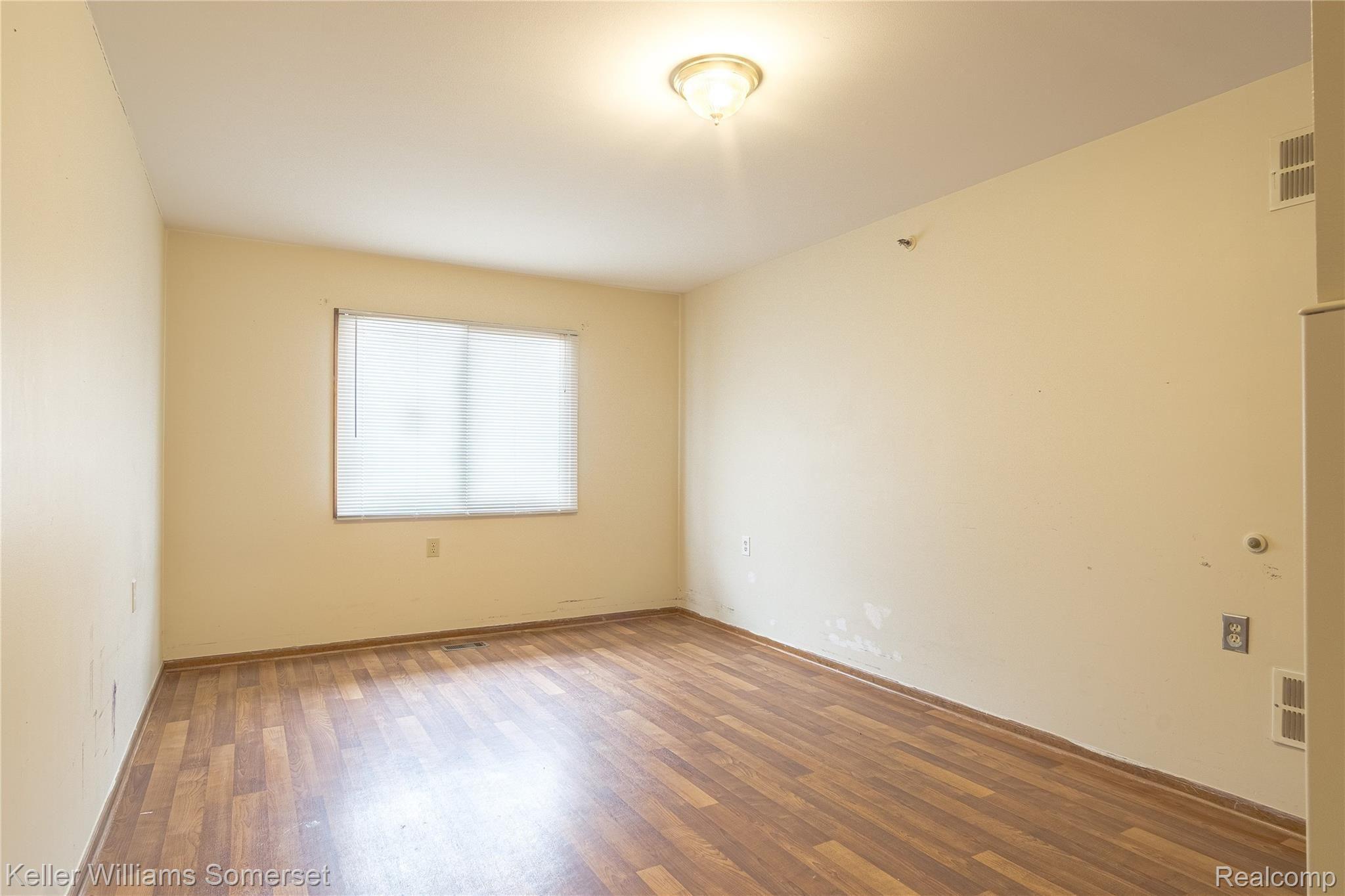 450 Brewer Road Leonard, MI 48367 - Photo 21 of 47 25.jpg