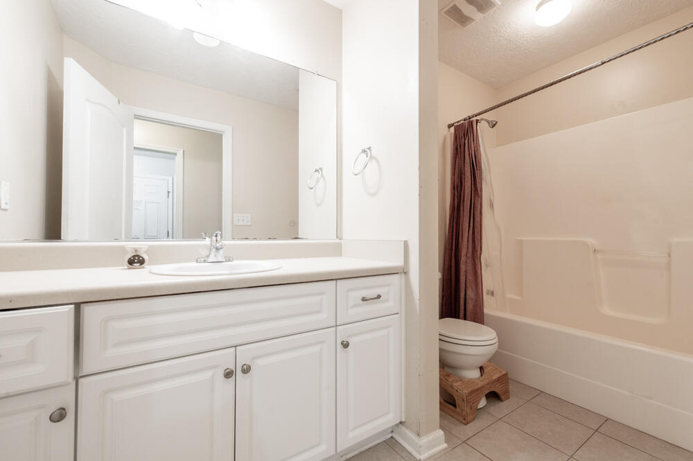 1473 Oxpens Road Warrenville, SC 29851 - Photo 17 of 25 Full Guest Bathroom!