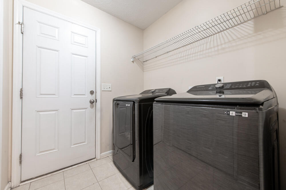 1473 Oxpens Road Warrenville, SC 29851 - Photo 18 of 25 Laundry Room!
