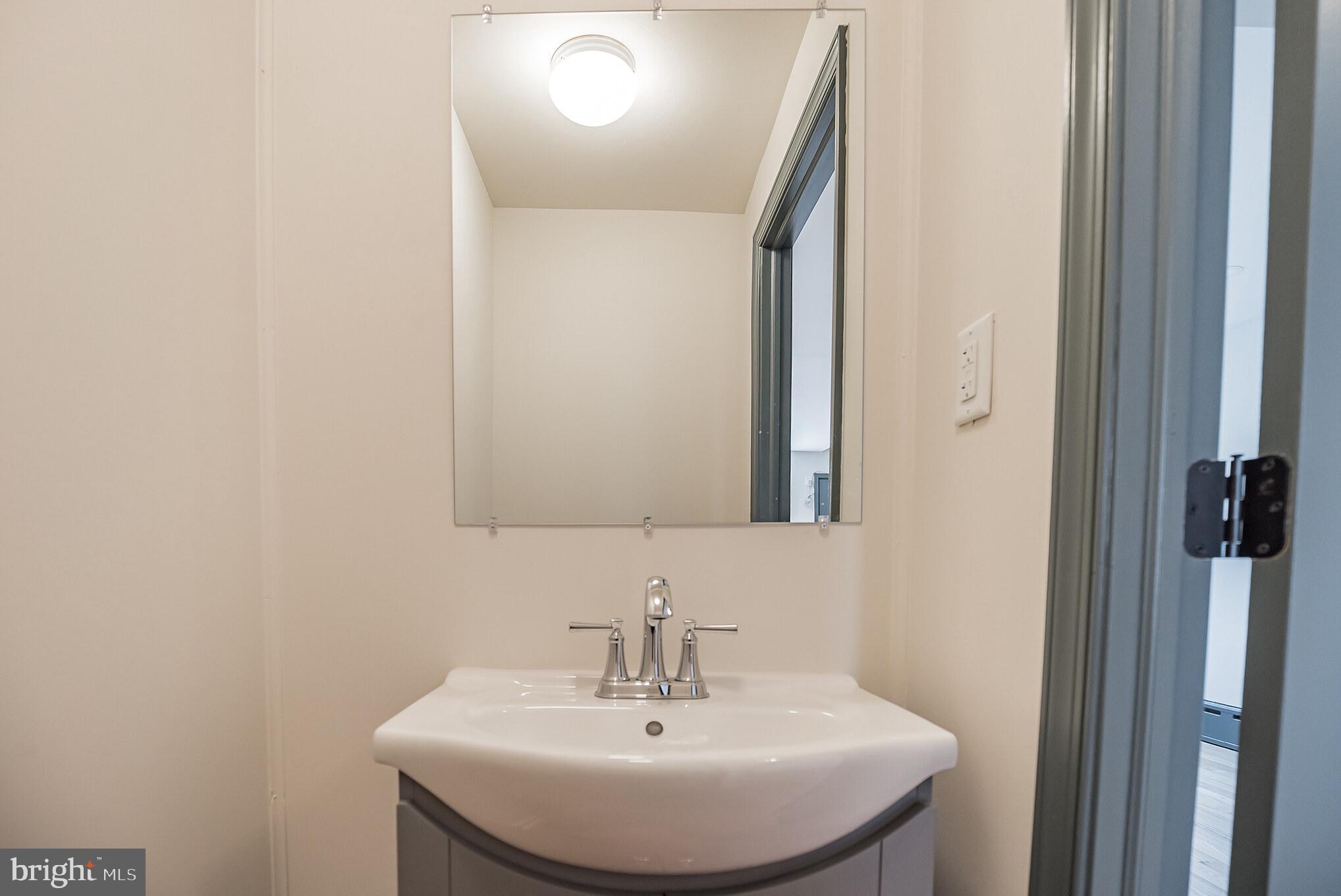831 McClellan Street Philadelphia, PA 19148 - Photo 26 of 30 Gallery Image 26