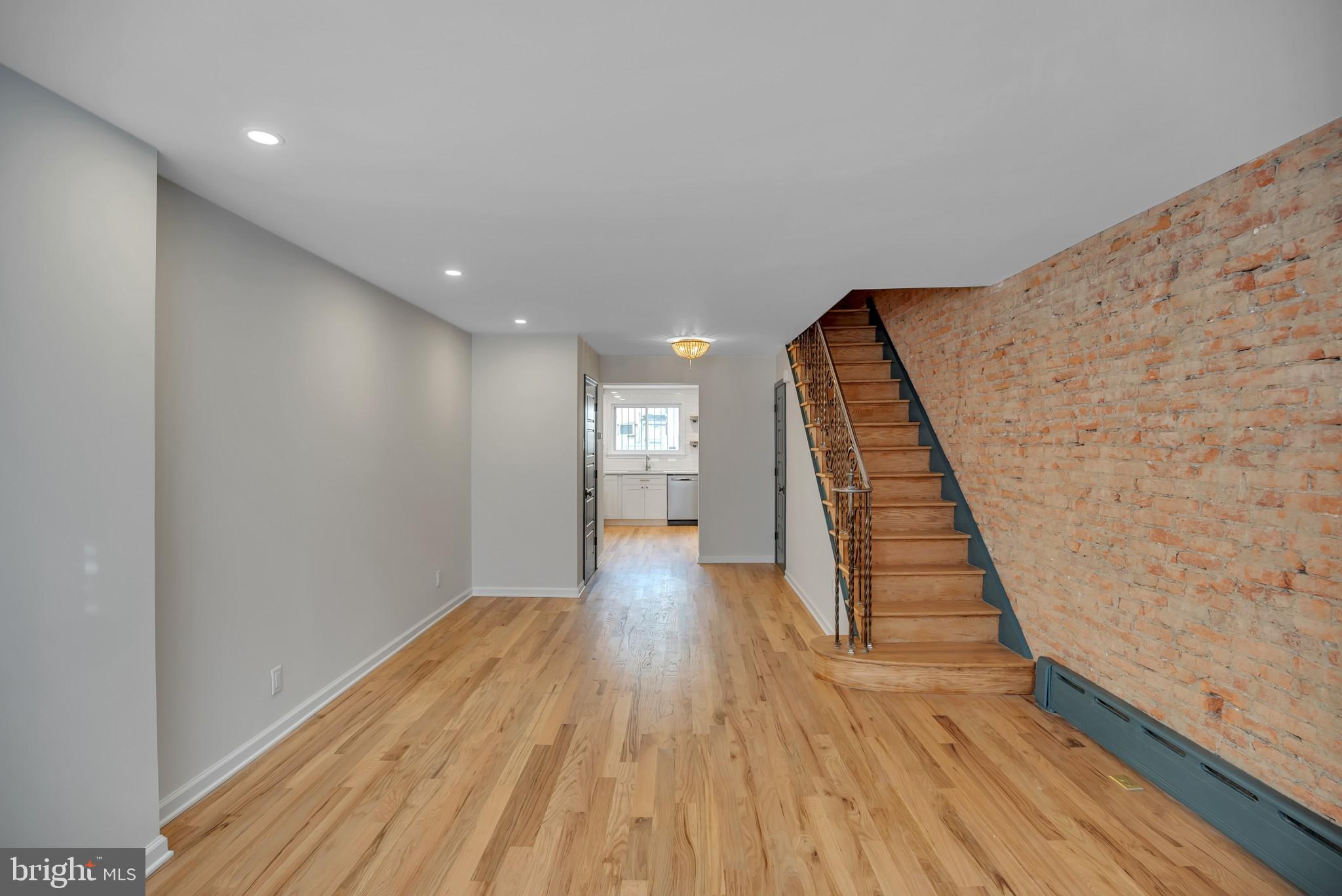 831 McClellan Street Philadelphia, PA 19148 - Photo 8 of 30 Gallery Image 8