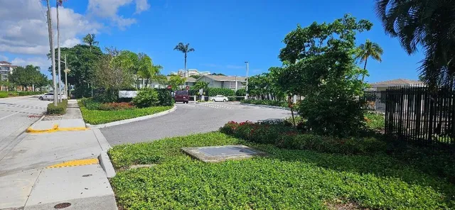 $119,900 | 880 Horizon West, Unit 209, Boynton Beach, FL 33435