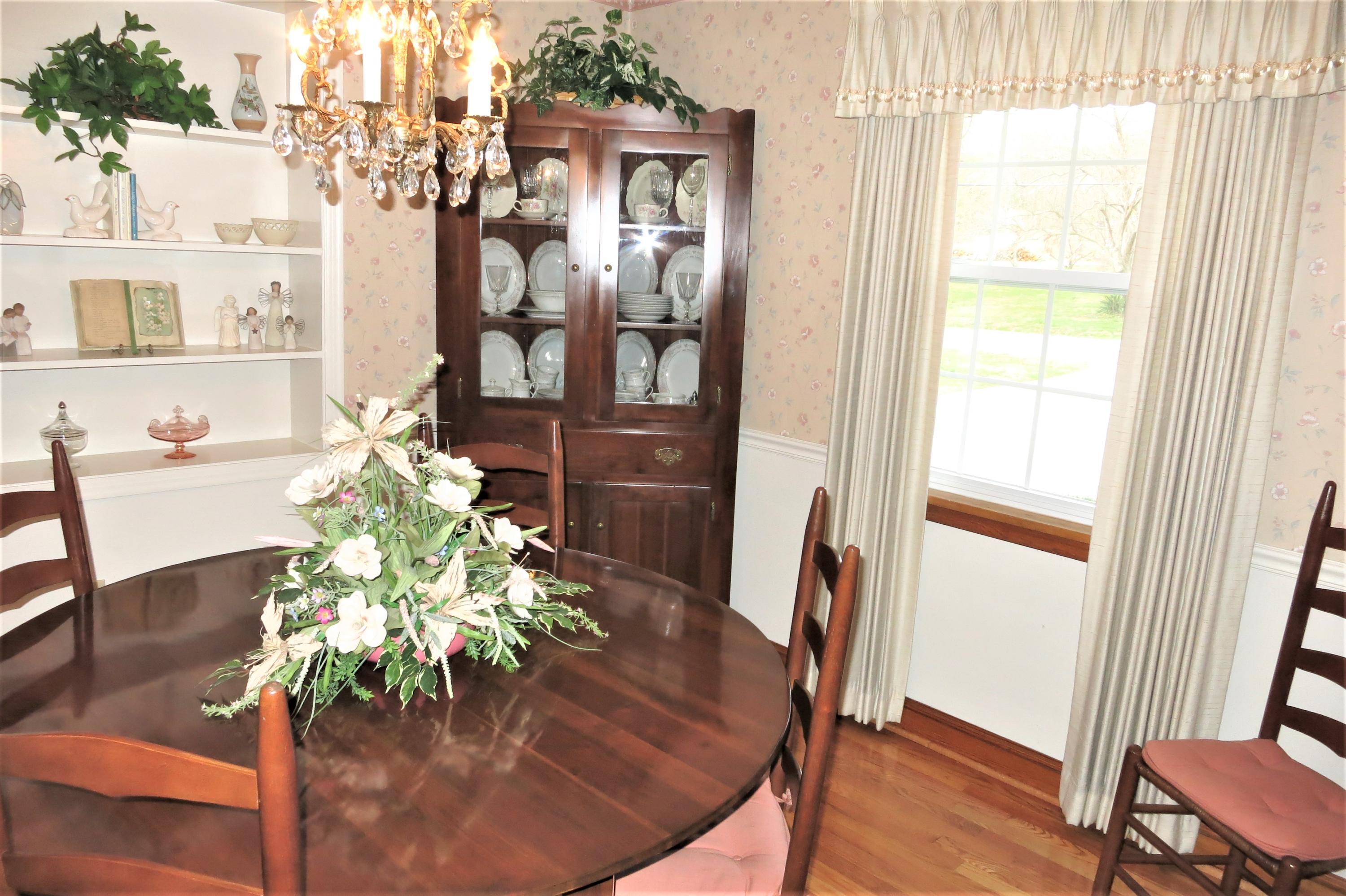 6911 Dallas Road Roanoke, VA 24019 - Photo 28 of 57 Dining Room