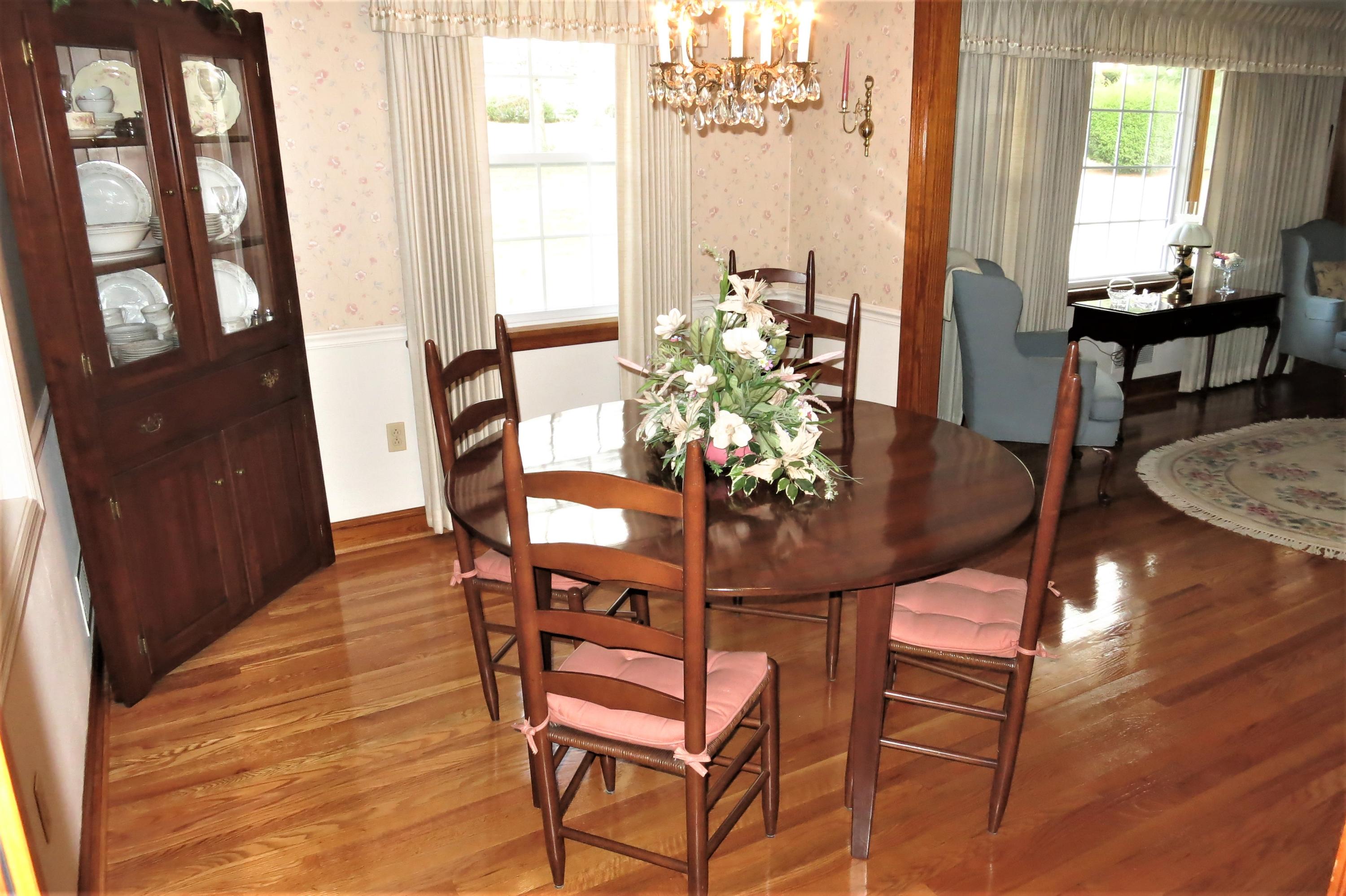 6911 Dallas Road Roanoke, VA 24019 - Photo 30 of 57 Dining Room