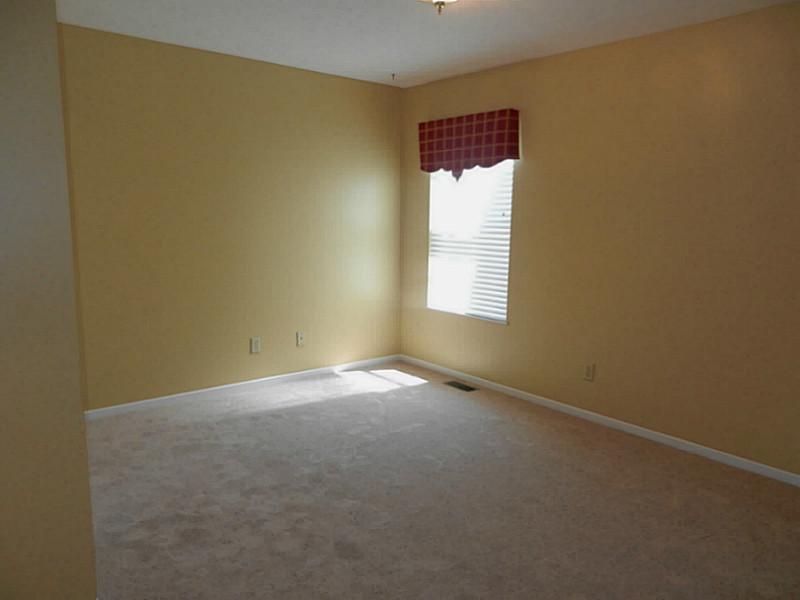 1834 Golfview Drive, Unit 52 Springfield, OH 45502 - Photo 17 of 25