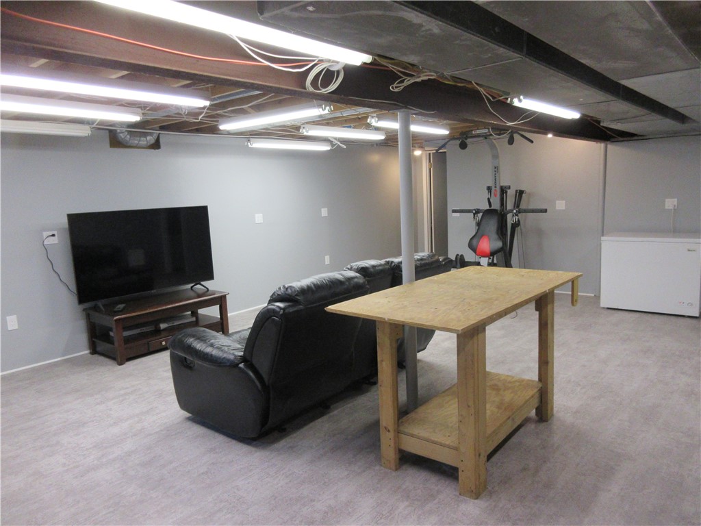 40 Berchman Drive Greece, NY 14626 - Photo 17 of 20 Basement