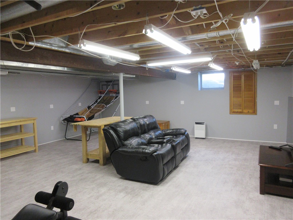 40 Berchman Drive Greece, NY 14626 - Photo 18 of 20 Basement