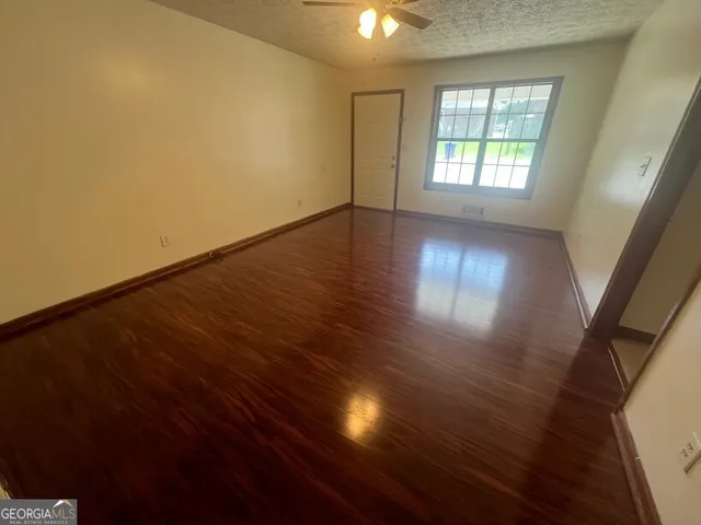 $1,295 | 986 Locust Drive Northeast, Conyers, GA 30012