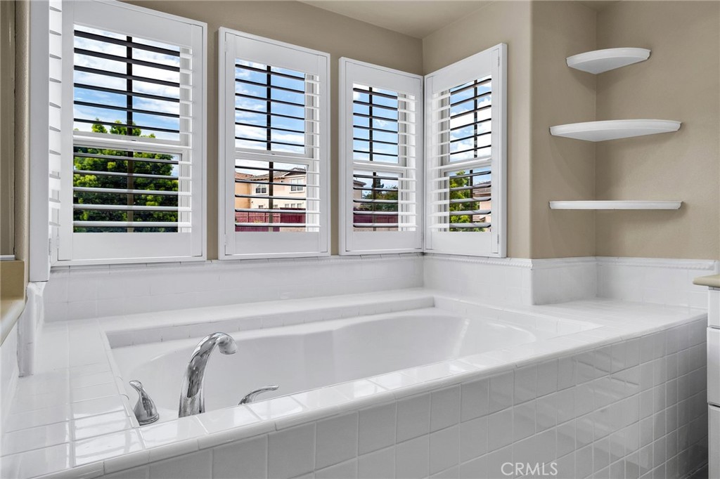 3301 Terrace Ridge Lane Long Beach, CA 90755 - Photo 38 of 62