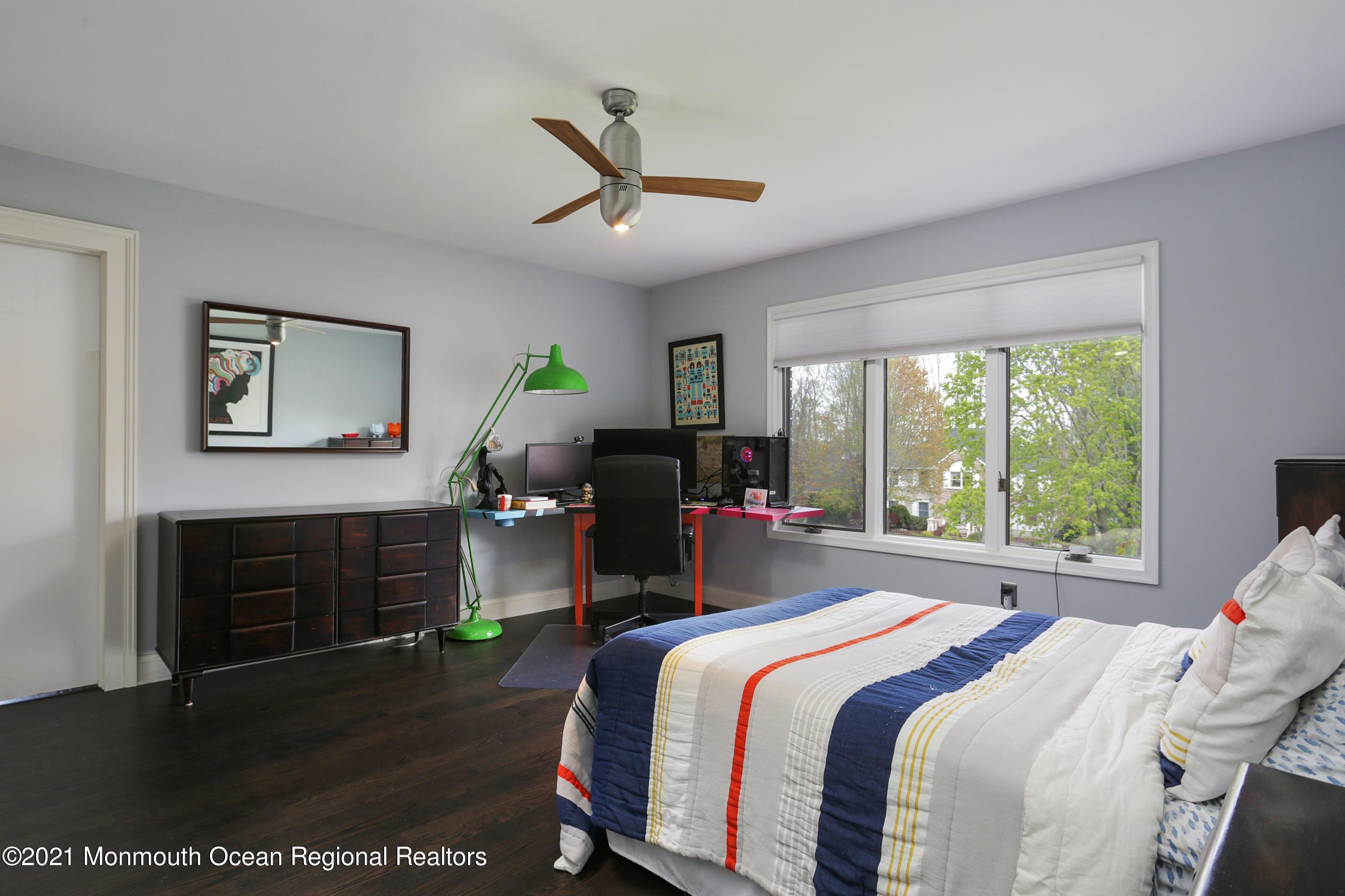 6 Ridge Hill Way Holmdel, NJ 07733 - Photo 22 of 34 6 ridge hill br2