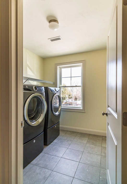 235 Fisher Road Holden, MA 01520 - Photo 24 of 30 Gallery Image 24