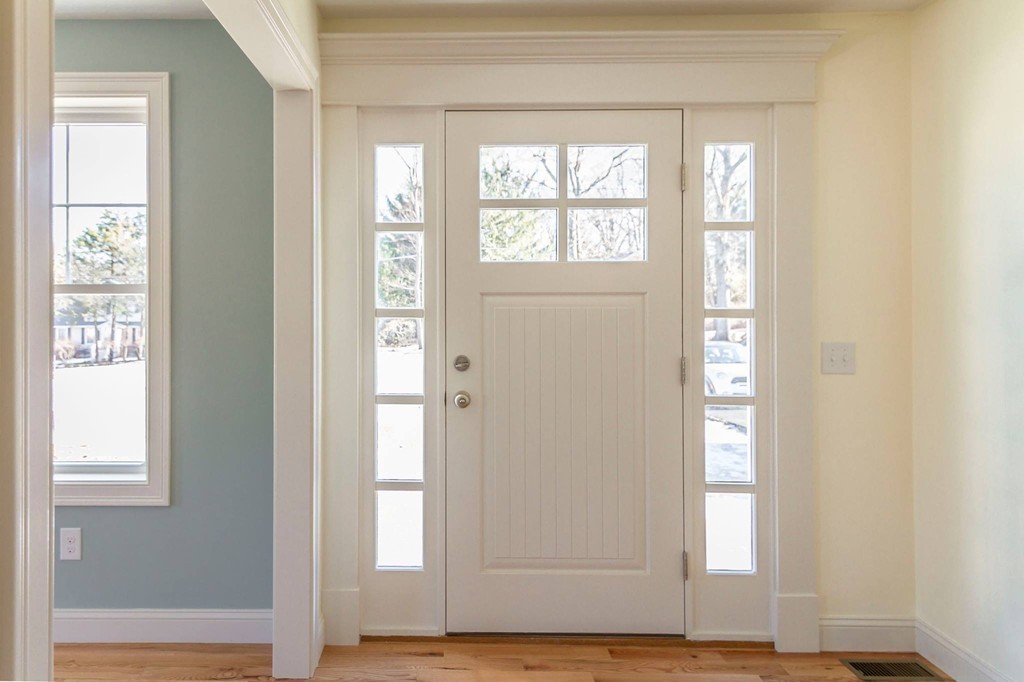 235 Fisher Road Holden, MA 01520 - Photo 9 of 30 Gallery Image 9