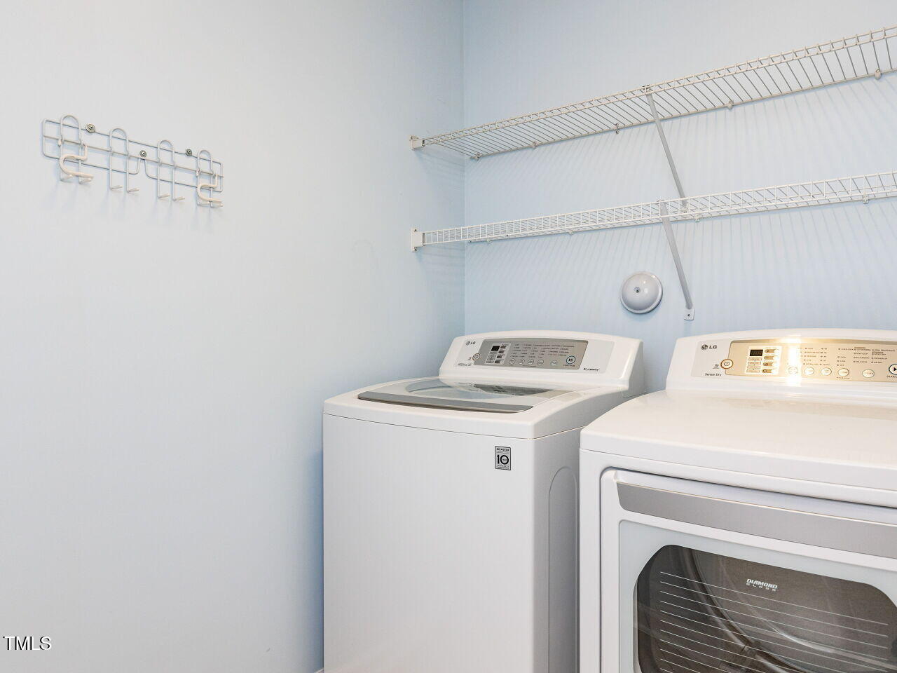 112 Victorian Oaks Drive Durham, NC 27713 - Photo 26 of 32 a utility room with dryer and washer