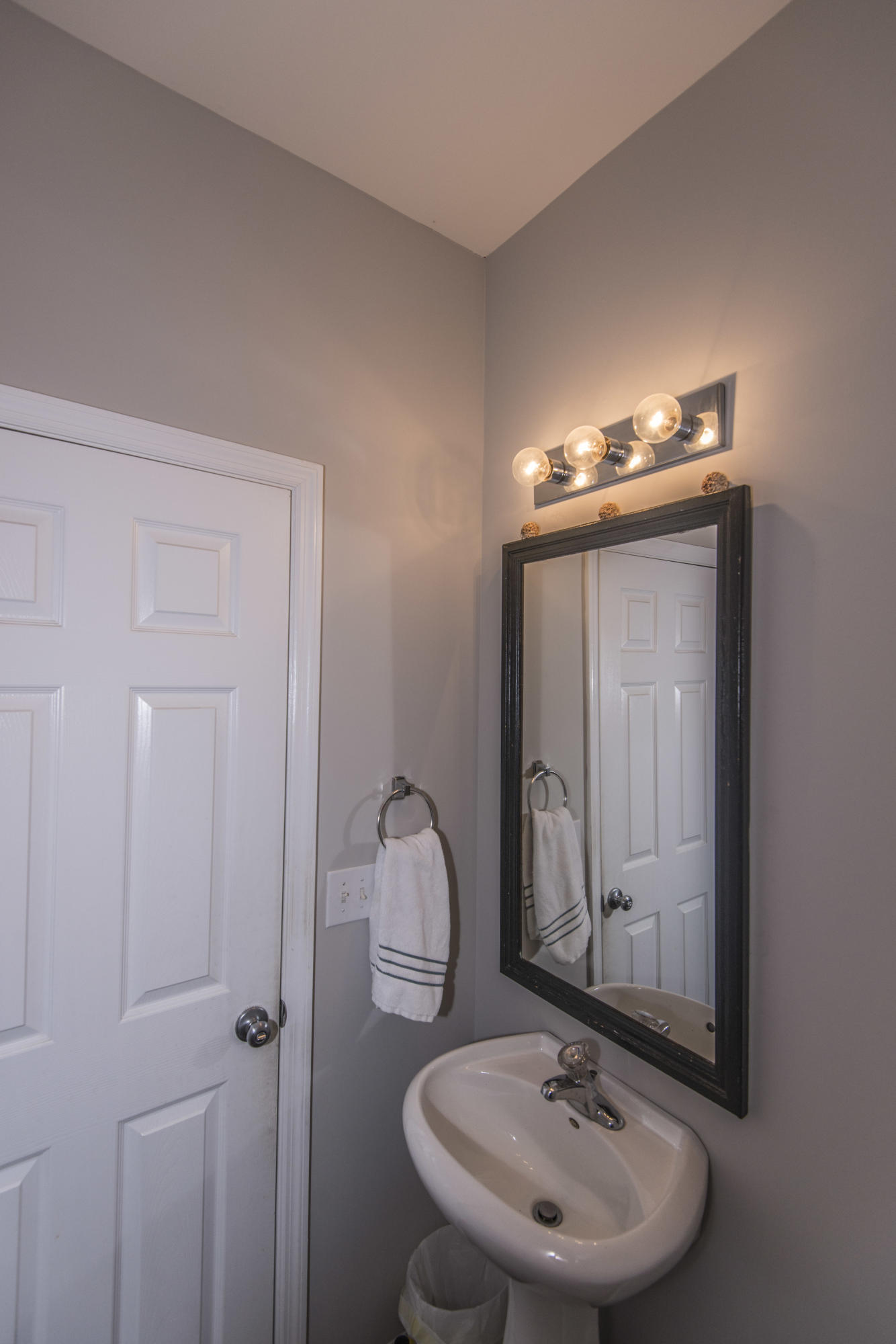 2263 Sandy Point Lane Mount Pleasant, SC 29466 - Photo 22 of 68 _DSC1584