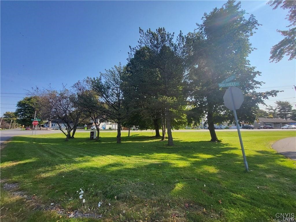South Bay Road Syracuse, NY 13212 - Photo 1 of 5