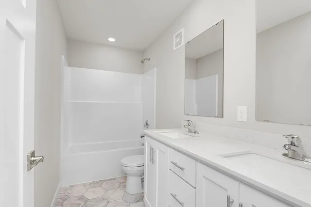 $494,900 | 689 Aspen Lane, Montrose, MN 55363