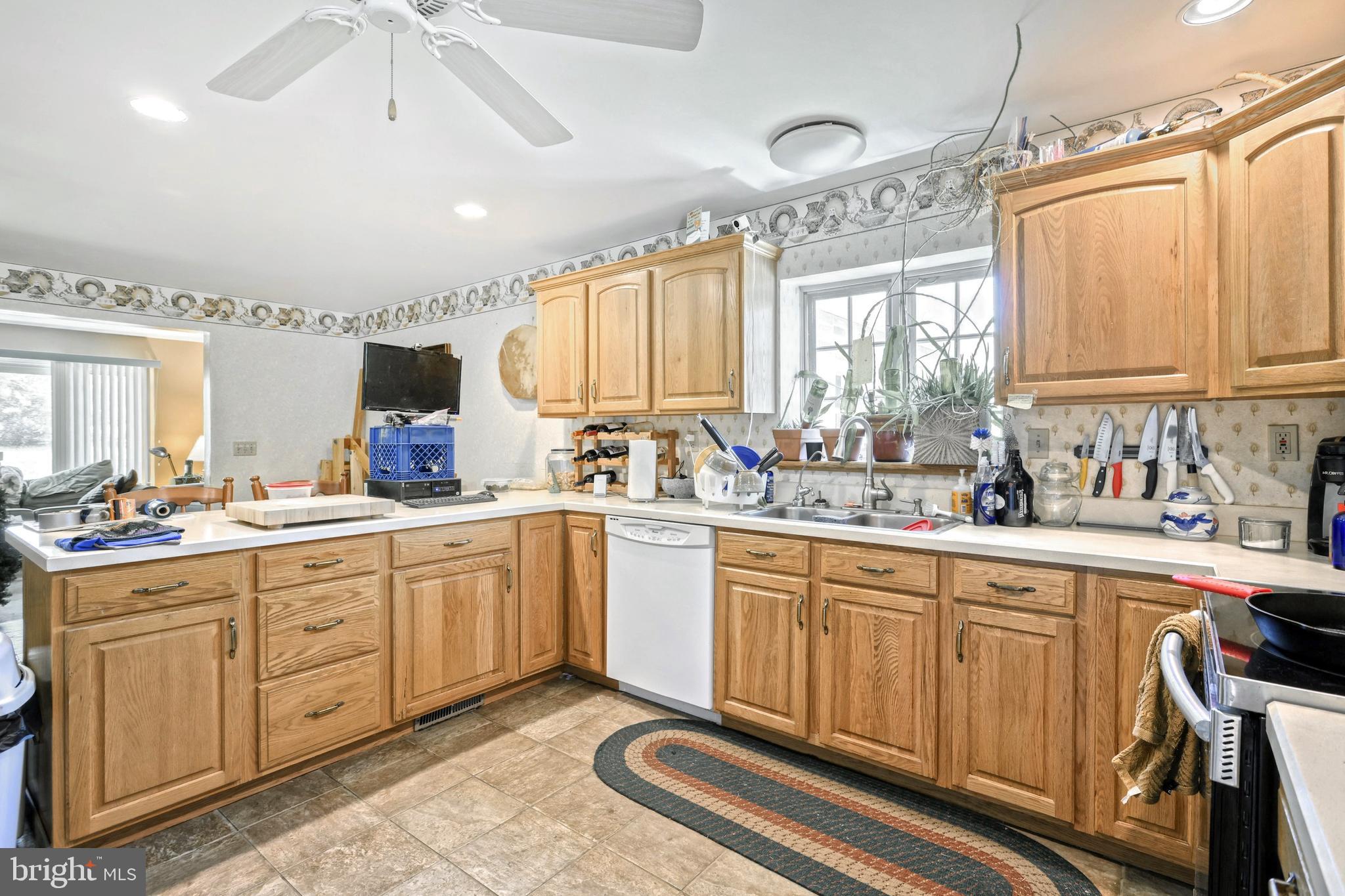 161 Kilpatrick Road New Oxford, PA 17350 - Photo 14 of 49