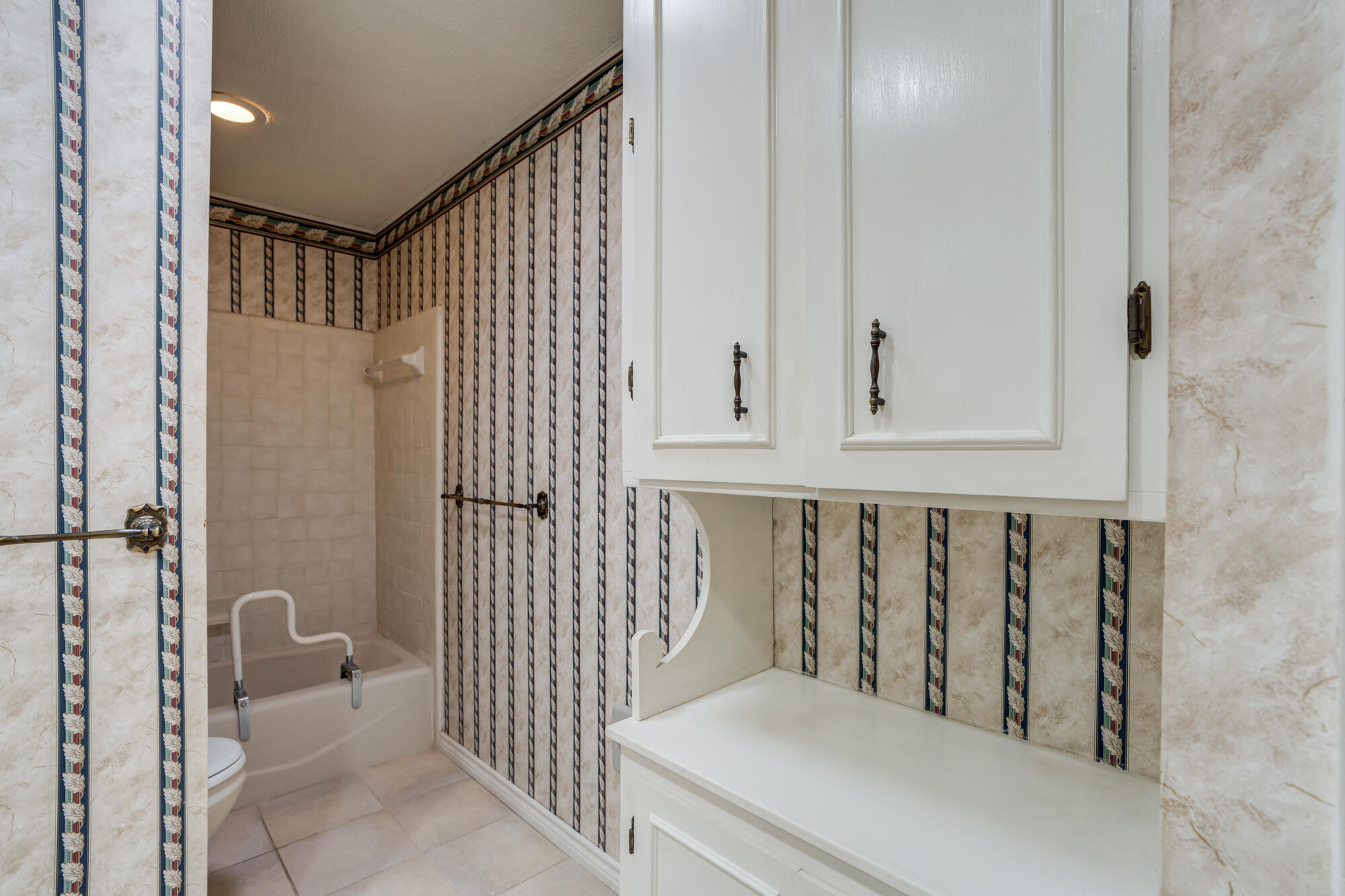 2302 55th Street Lubbock, TX 79412 - Photo 26 of 44 2302-55th-St_Lubbock-TX_12