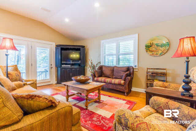 8415 Bryant's Lndg Road Stockton, AL 36579 - Photo 10 of 20 Living Room