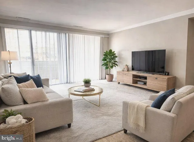 $1,650 | 5606 Bloomfield Drive, Unit 101, Alexandria, VA 22312