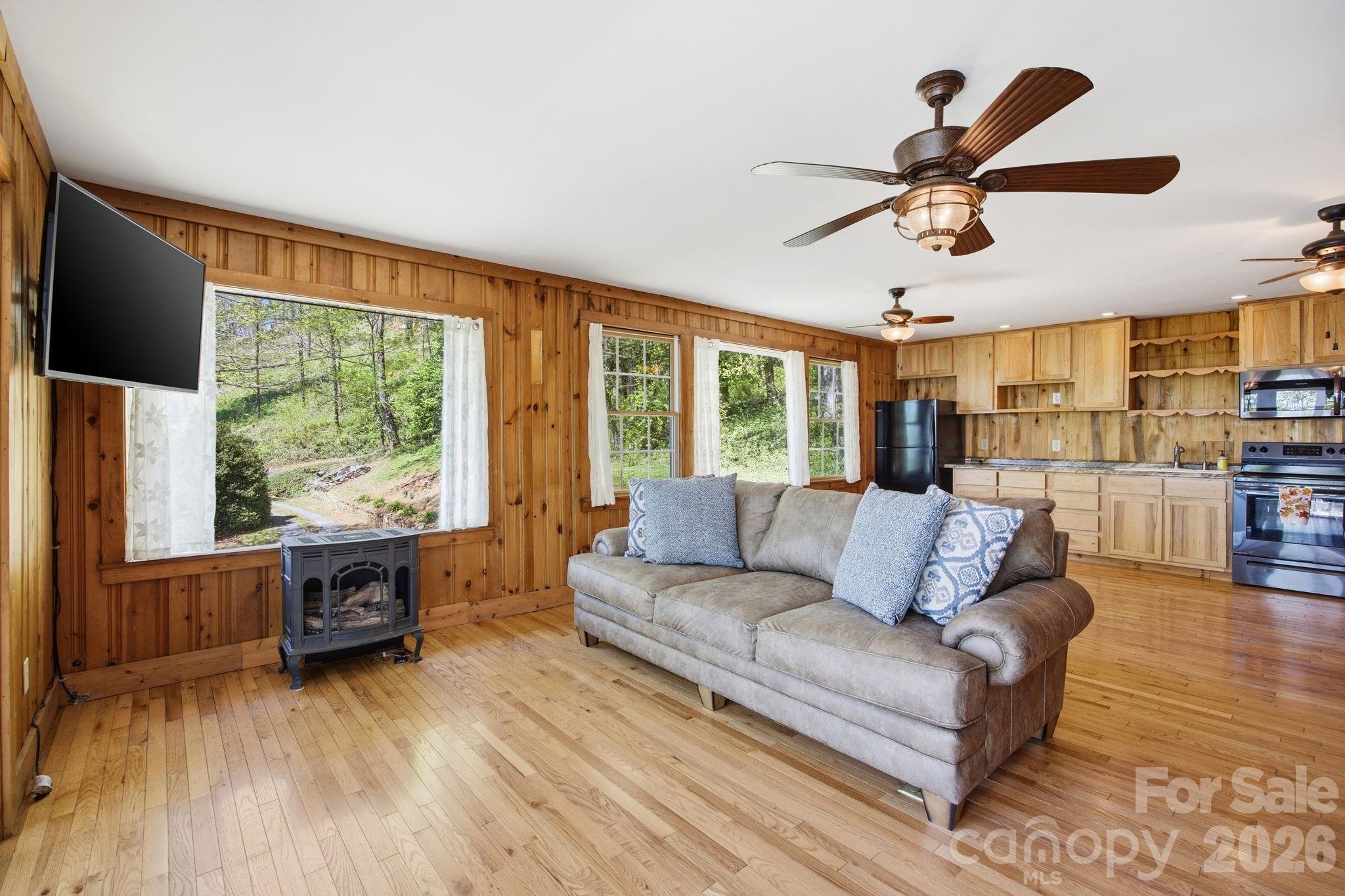 199 Alpine Drive Marion, NC 28752 - Photo 11 of 44