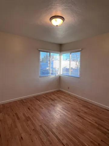 $1,100 | 737 East Shields Avenue, Fresno, CA 93704