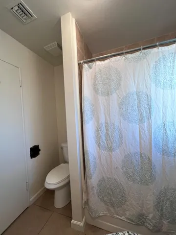 $1,100 | 737 East Shields Avenue, Fresno, CA 93704