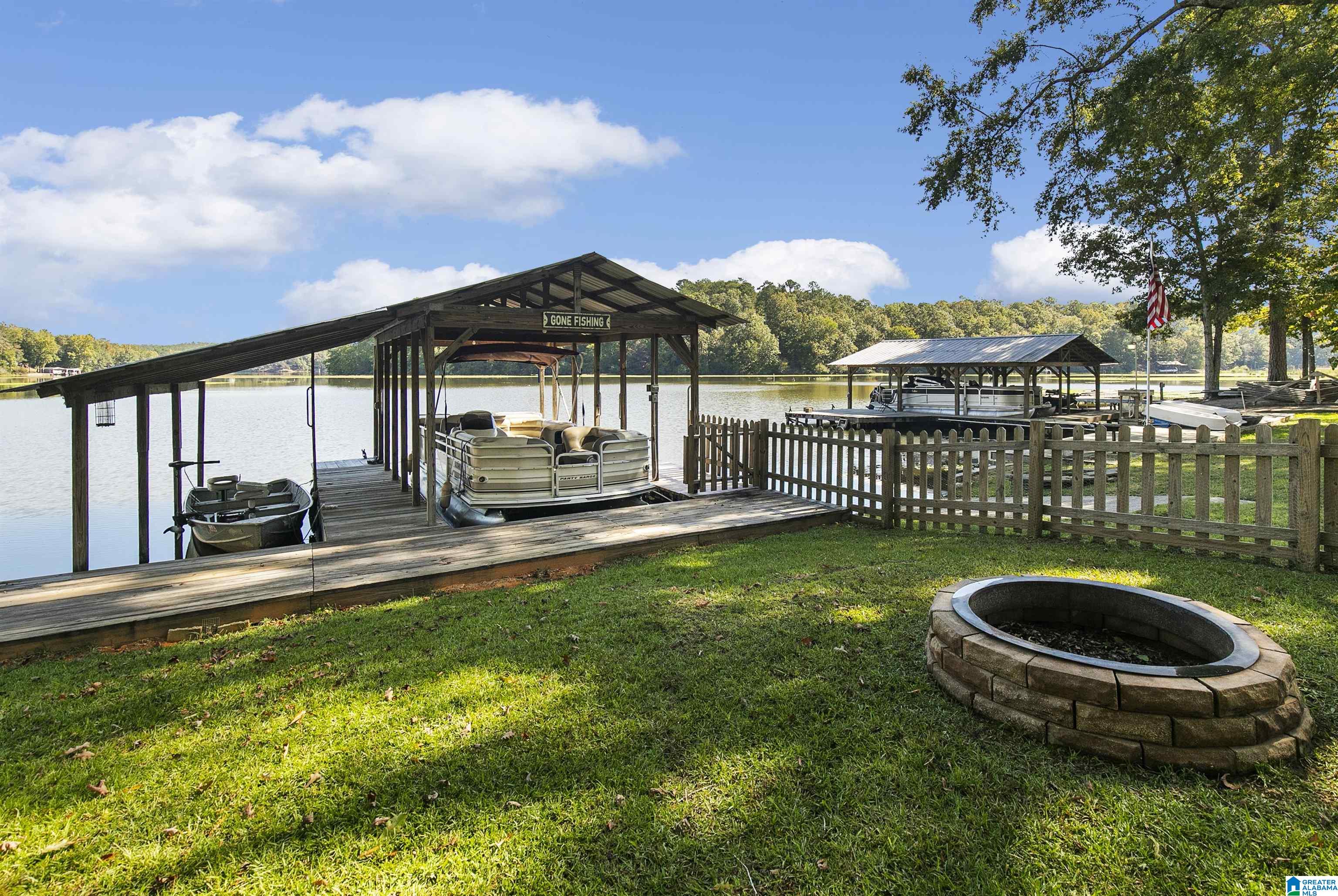 1398 White Oak Road Sylacauga, AL 35151 - Photo 3 of 49