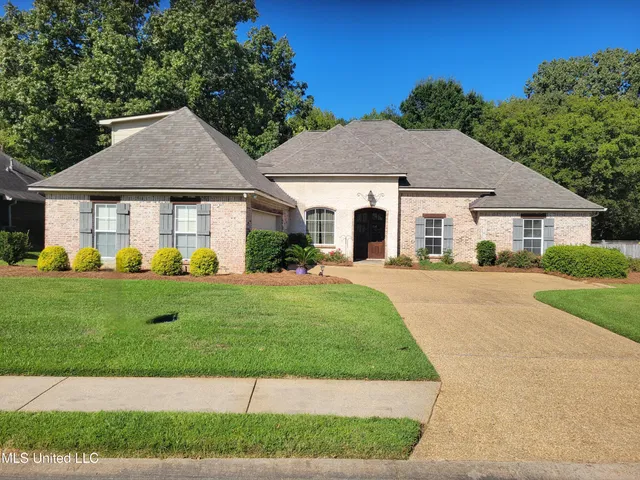 $439,000 | 506 Hazelton Drive, Madison, MS 39110